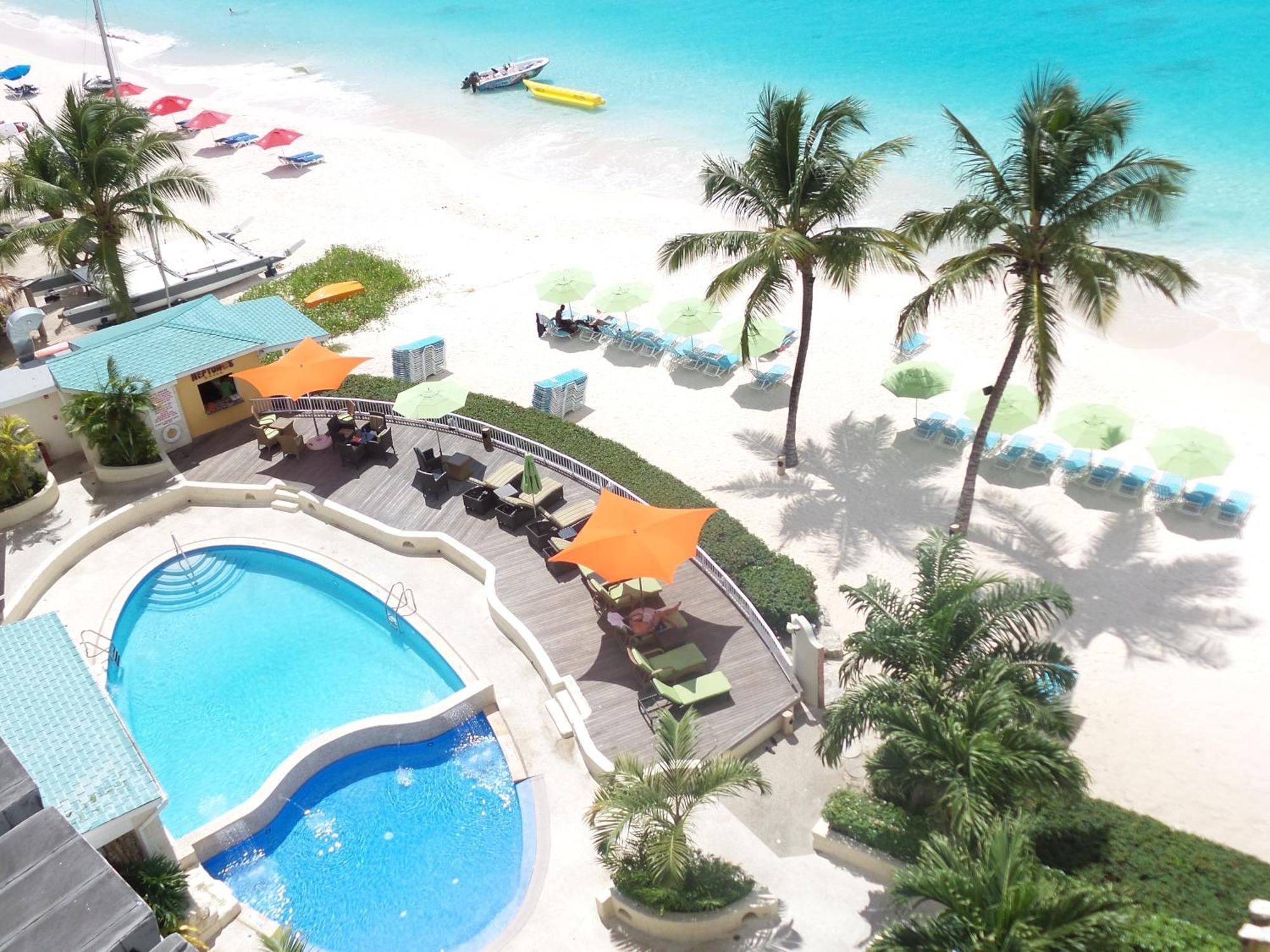 Deluxe King Room Ocean View